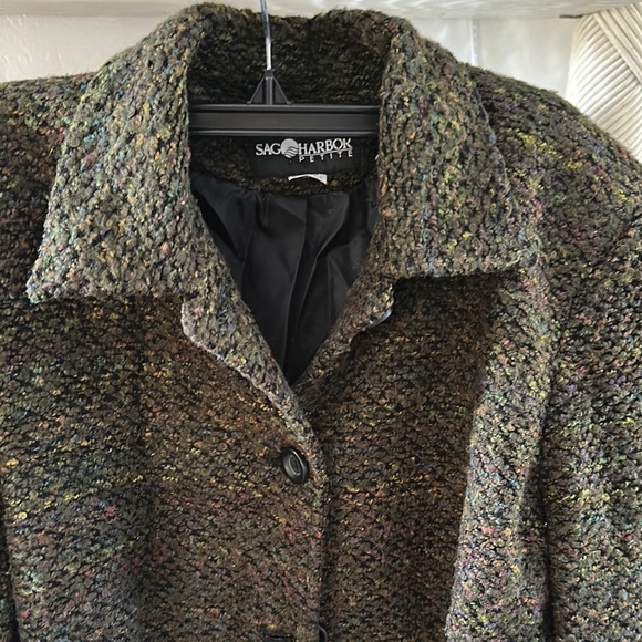 Women's Tweed Jacket - Picture 2 of 5